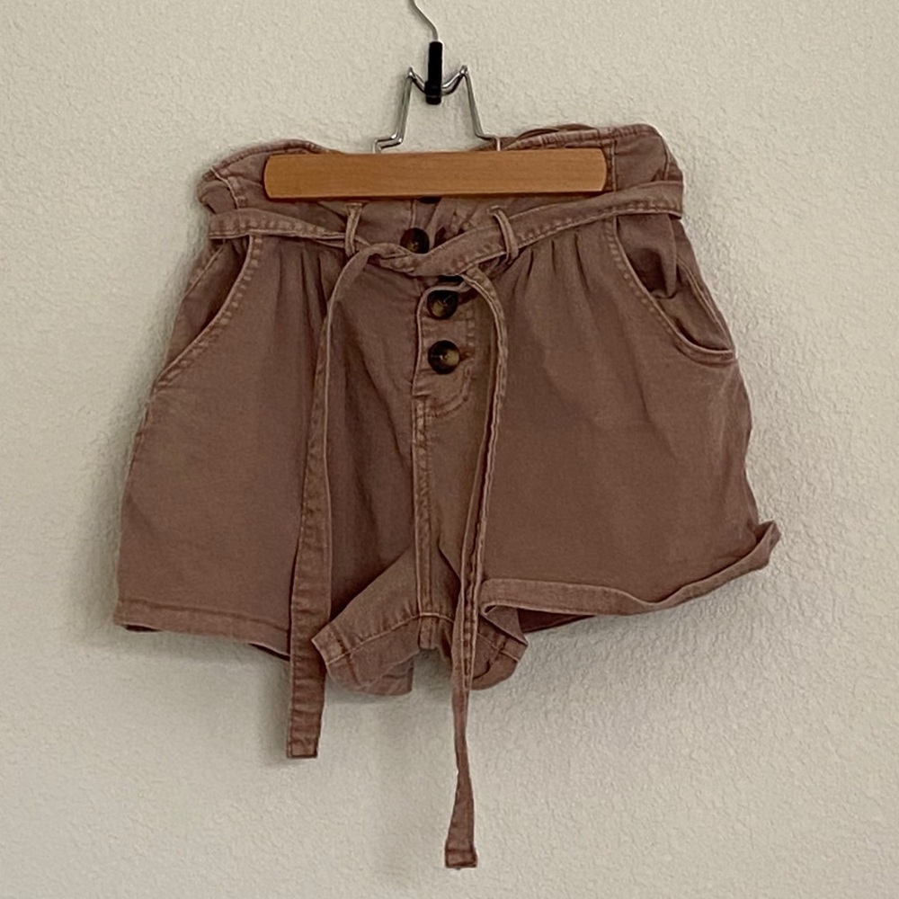 Paperbag Shorts - Picture 5 of 5